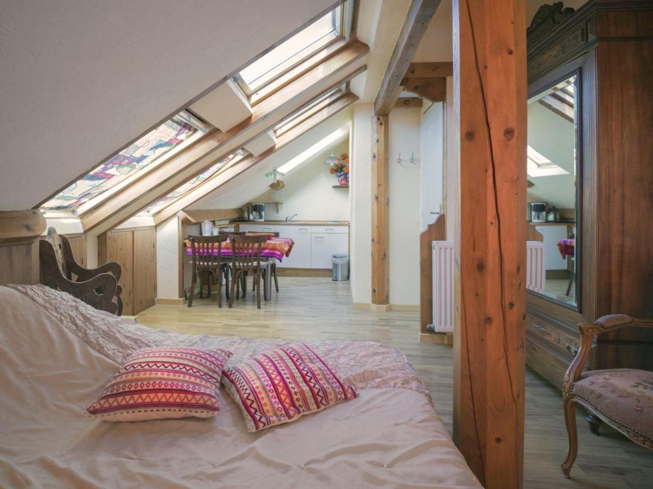 Petit Chateau Laborde Room photo